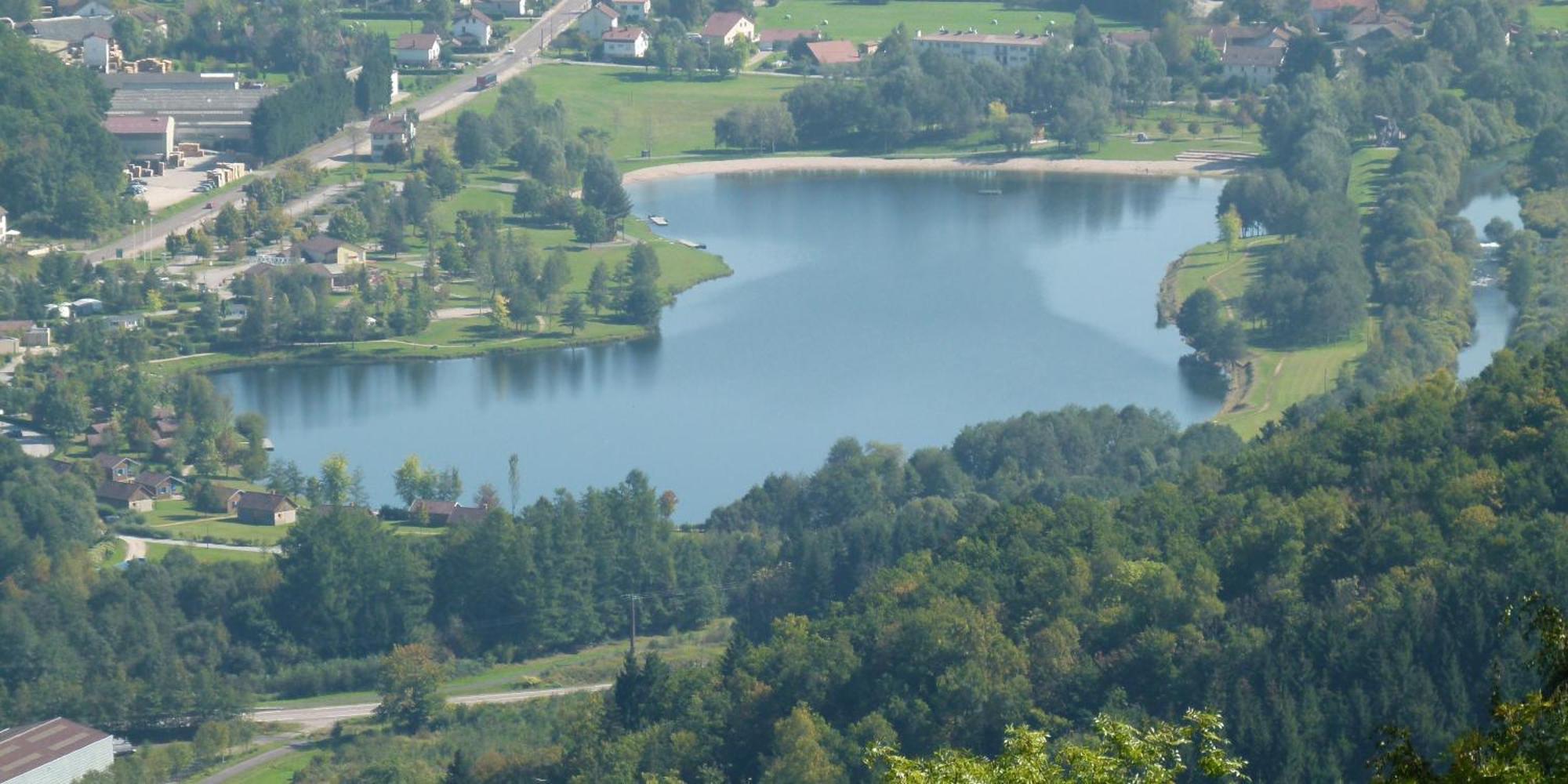 Camping Base De Loisirs Du Lac De La Moselotte Hotel Saulxures-sur-Moselotte Exterior photo