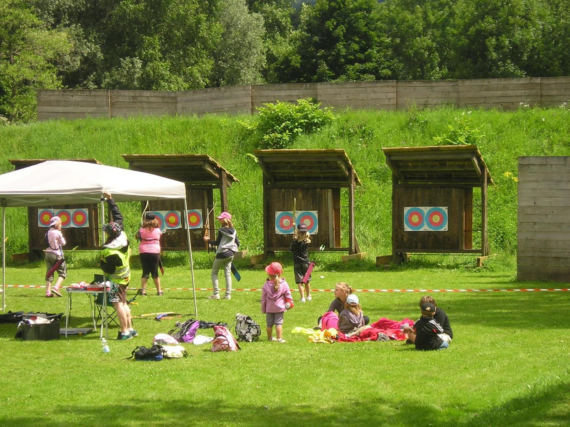 Camping Base De Loisirs Du Lac De La Moselotte Hotel Saulxures-sur-Moselotte Exterior photo