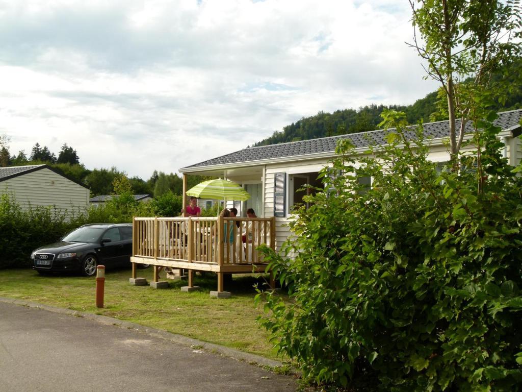 Camping Base De Loisirs Du Lac De La Moselotte Hotel Saulxures-sur-Moselotte Room photo